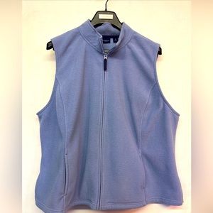 Woman’s size 3X westbound woman zip up light blue vest